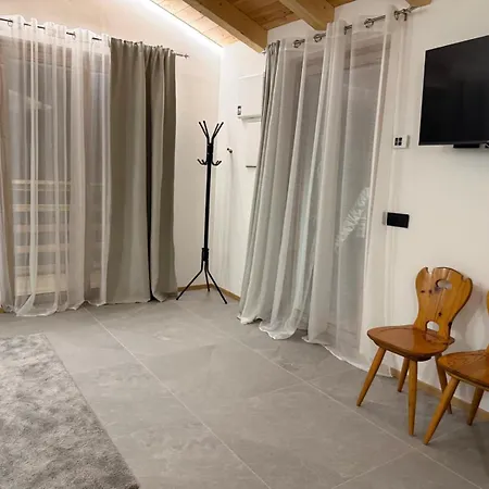 Maison Ginclo' Lejlighed Ayas