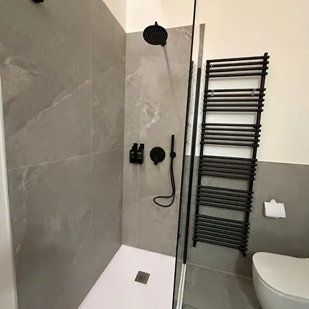 아파트 Maison Ginclo' 아야스